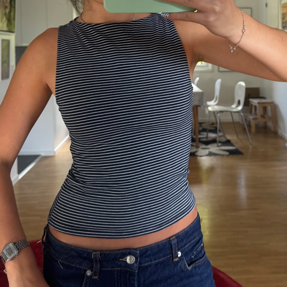 Randig boatneck topp i marinblått - 2