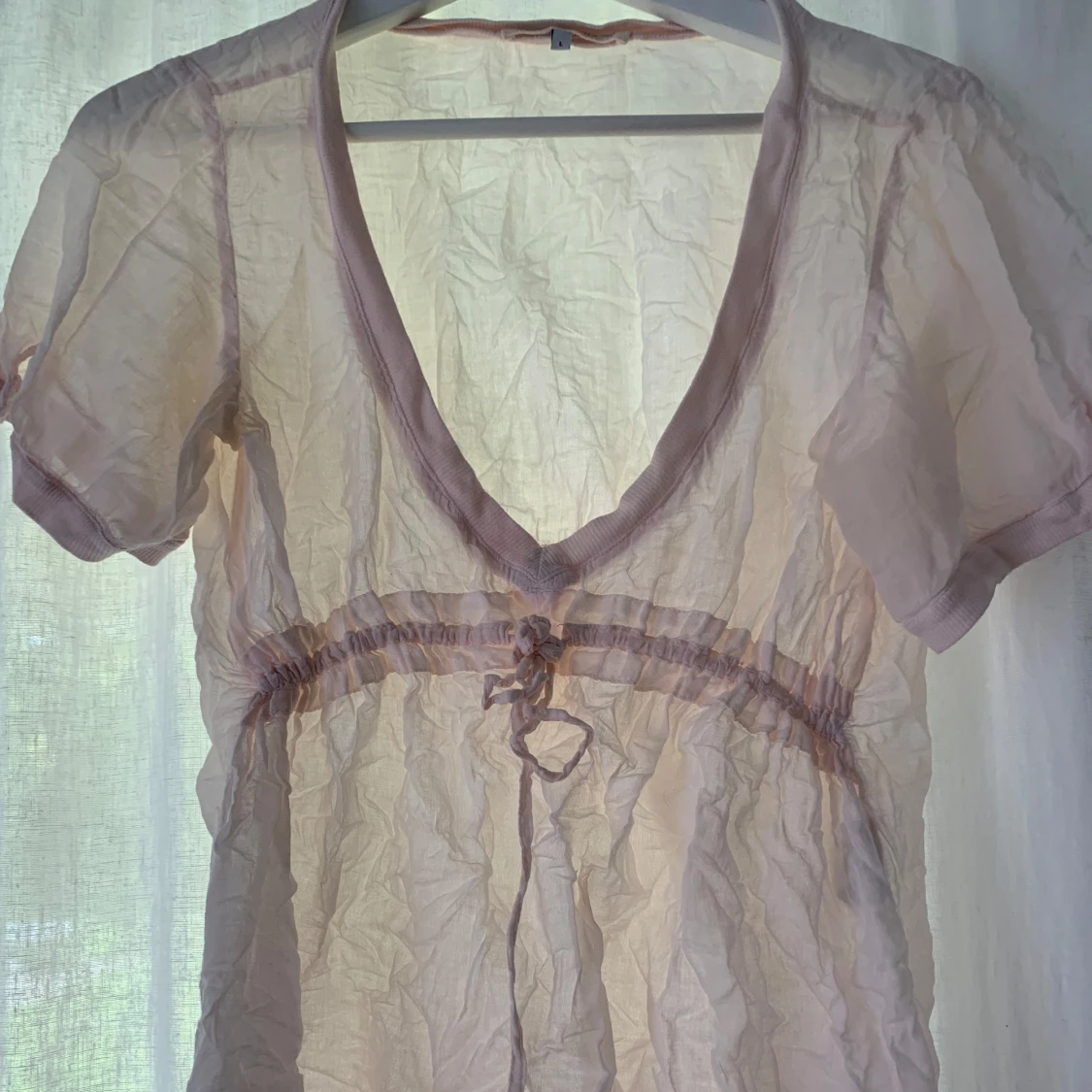 Ljusrosa transparent blus från Gossip