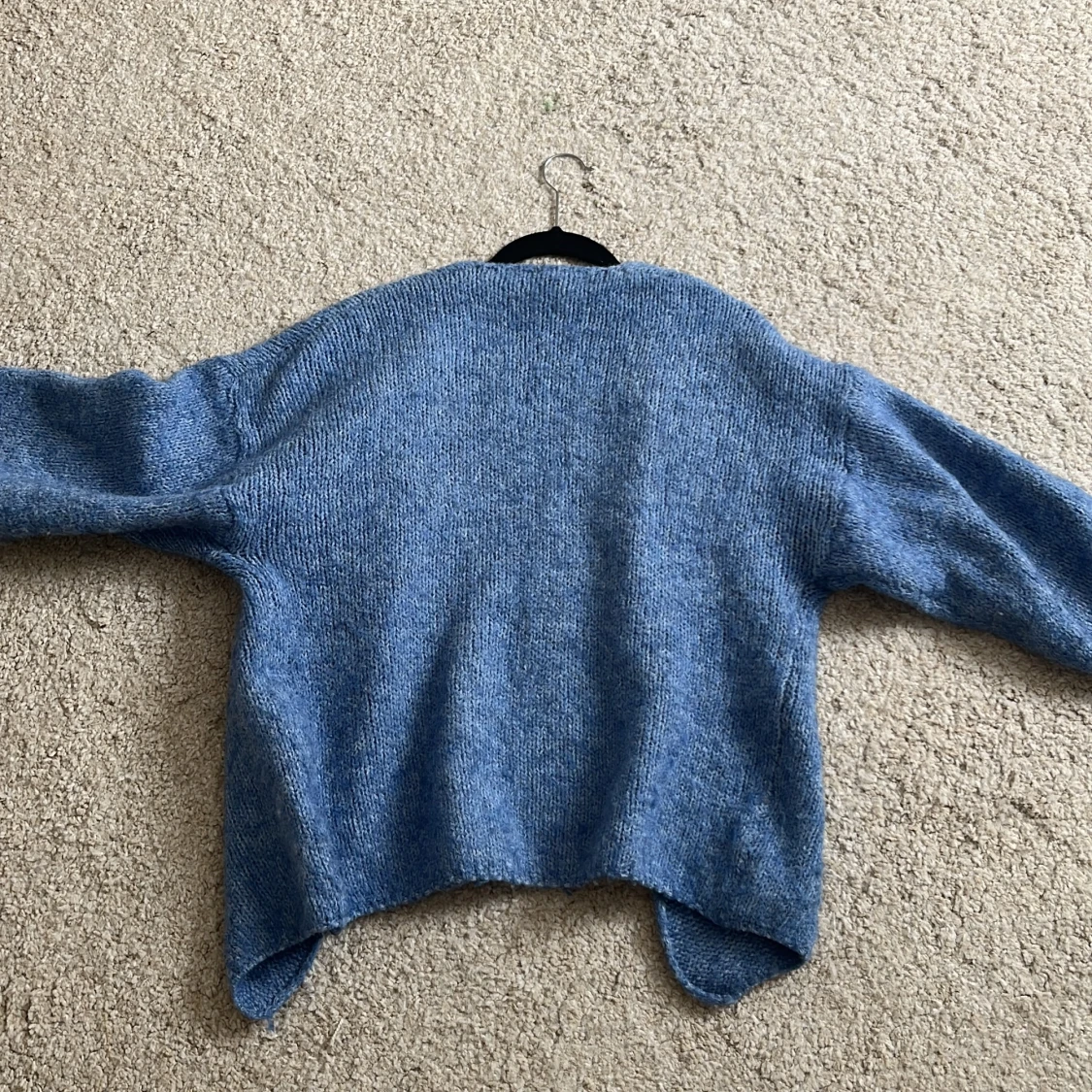 Blå stickad kofta från Lindex - 2