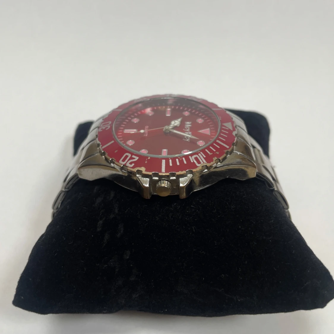 Röd McYlex klocka med metallarmband - 1