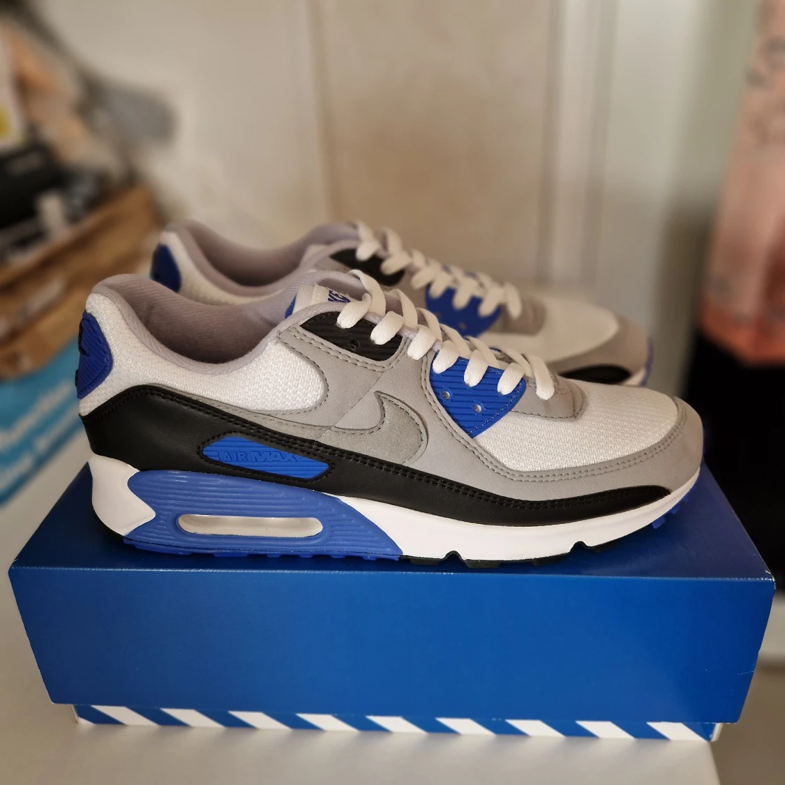 Oanvända Nike Air Max 90 Recraft EU44.5 