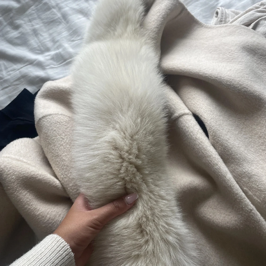 Beige kappa med bälte - 3