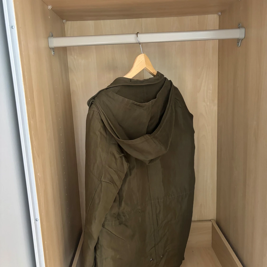 Olivgrön parkajacka från A.P.C. - 1