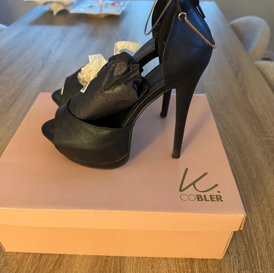 Svarta höga klackar från NLY Shoes - 3