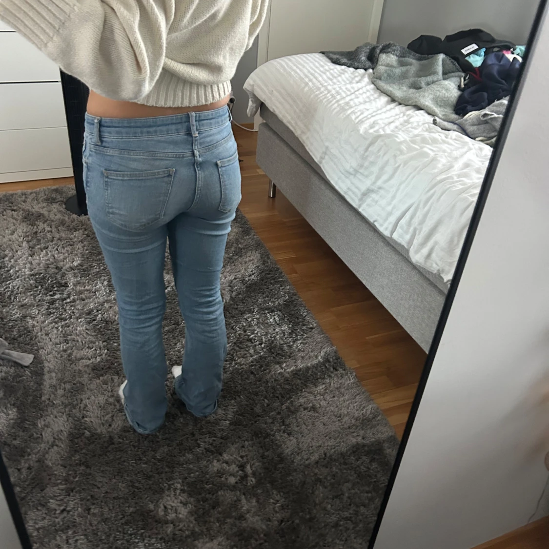 Ljusblå bootcut jeans - 1