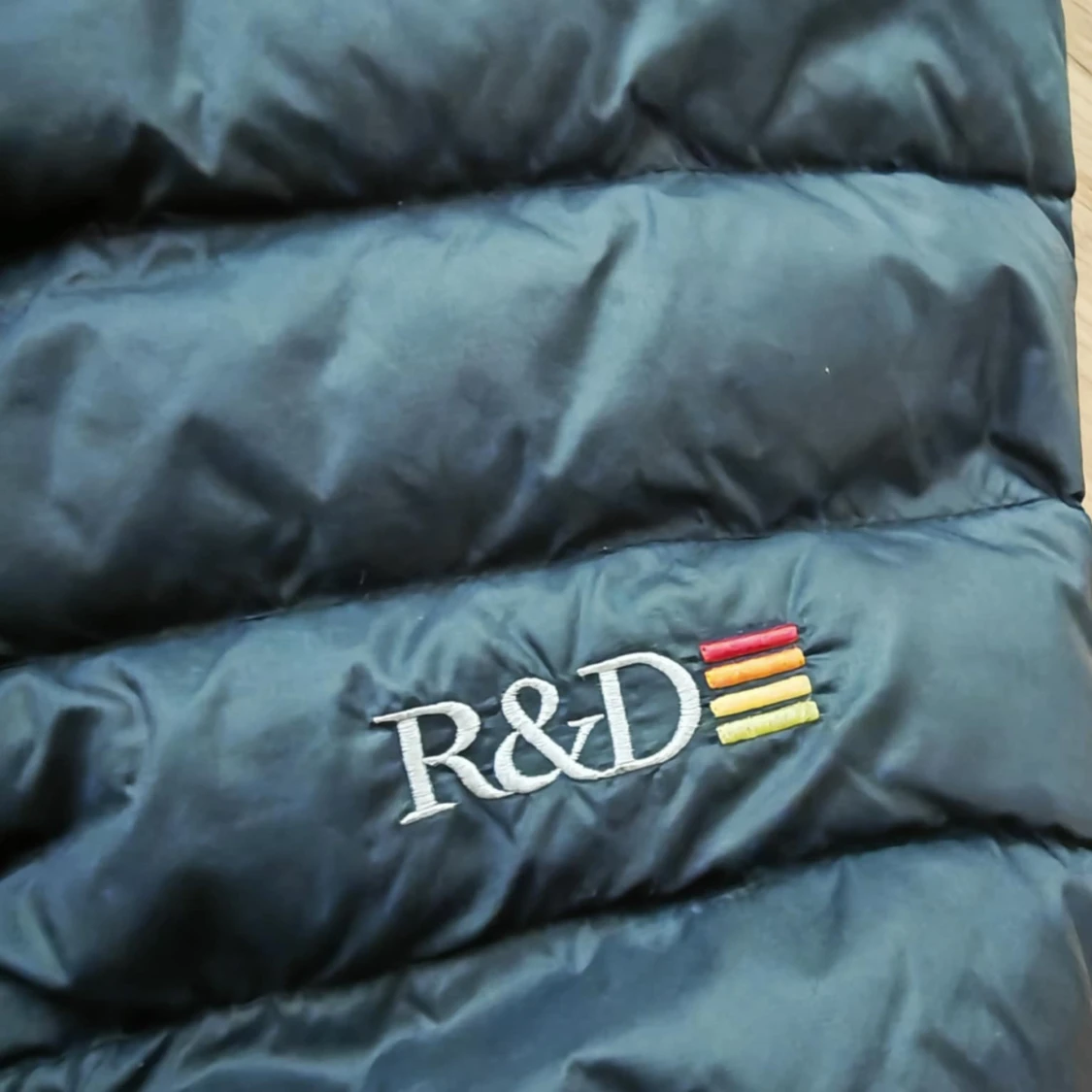 Svart peakperformance jacka  - 2