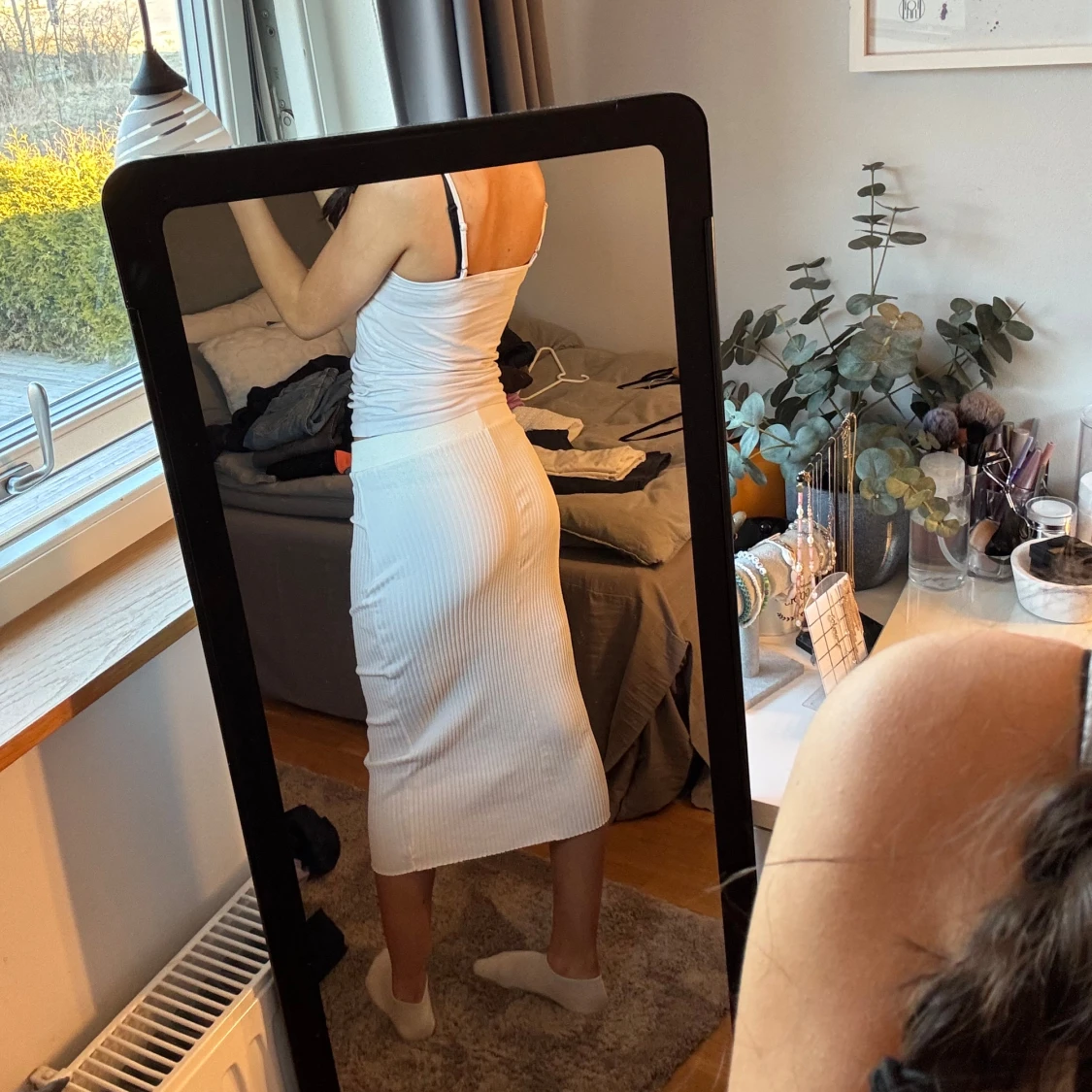 Vit ribbad kjol  - 1