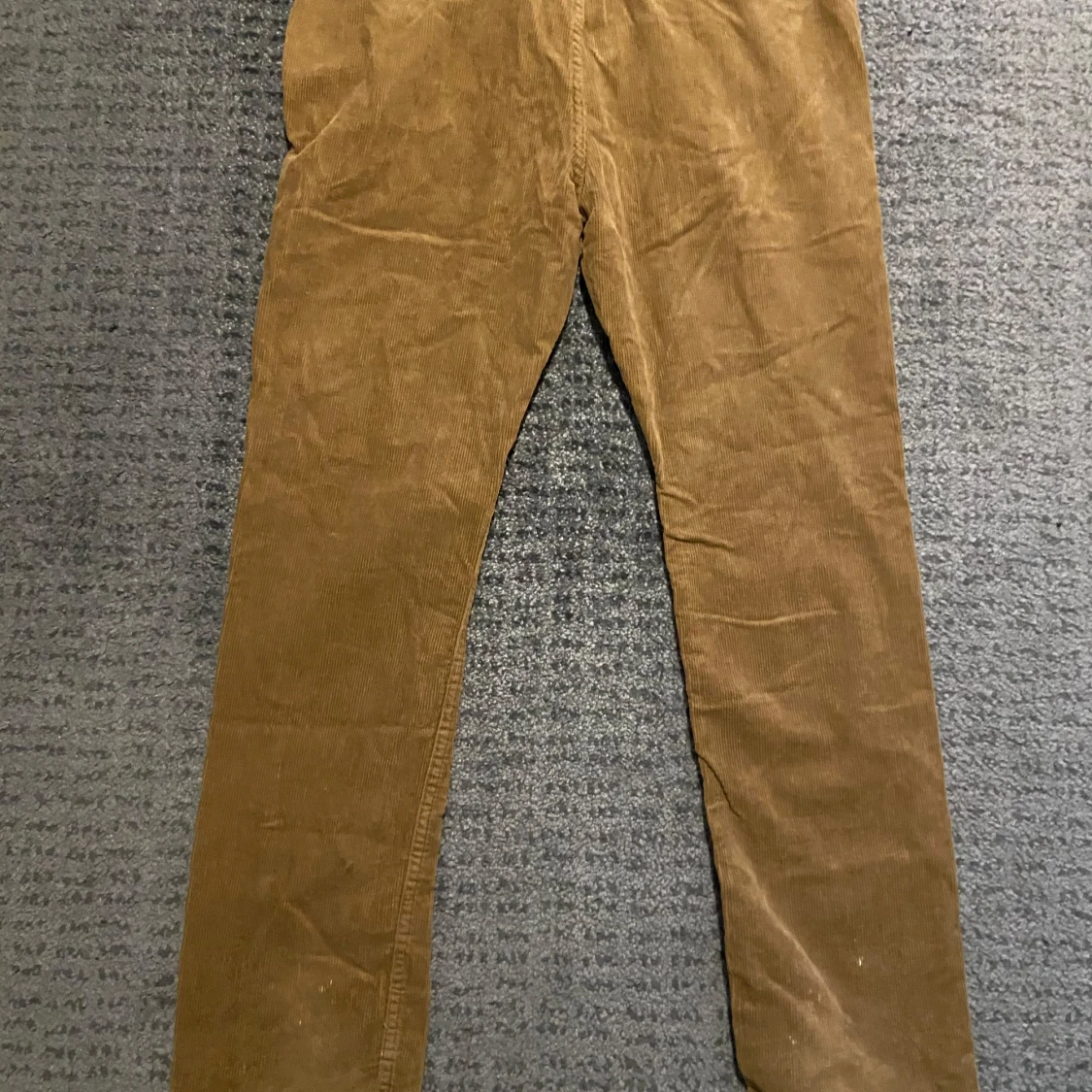 Bruna manchesterbyxor från Livergy