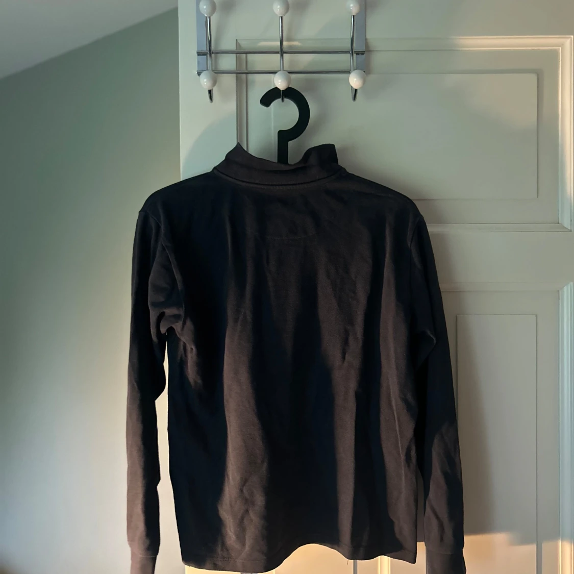 Svart långärmad pikétröja från Zara - 1