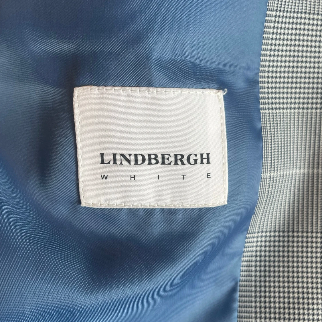 Grå rutig kostym från Lindbergh - 2