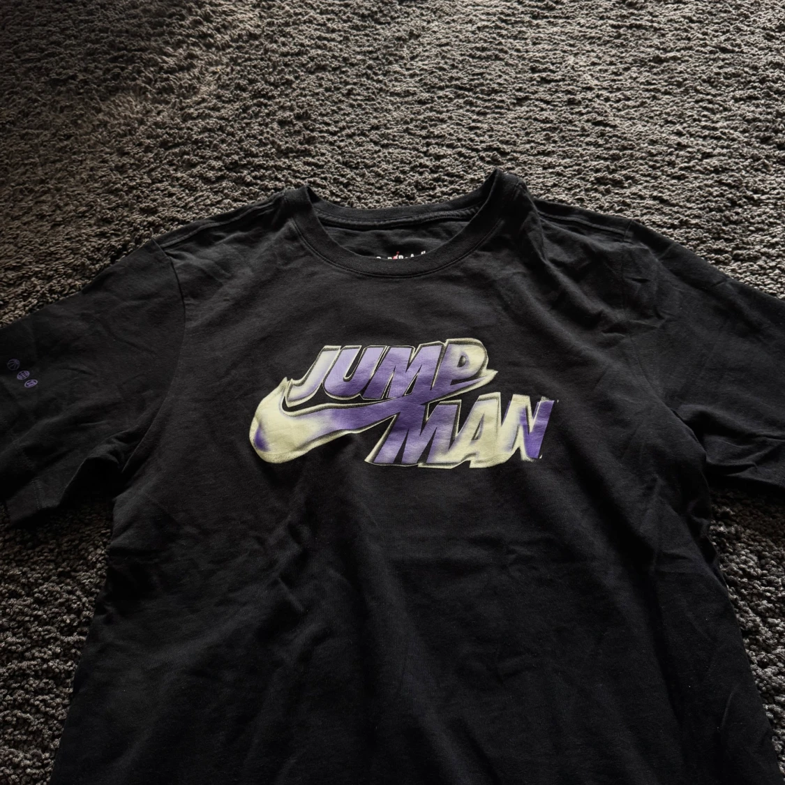 Svart t-shirt från Jordan x Nike med tryck - 2