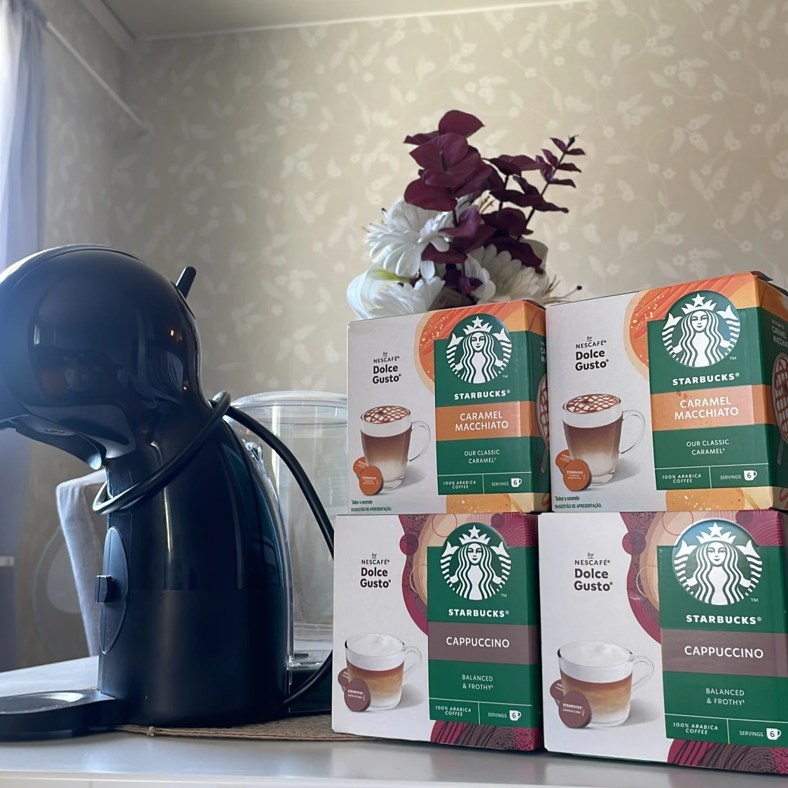 kaffemaskin med medföljda kappslar  - 1