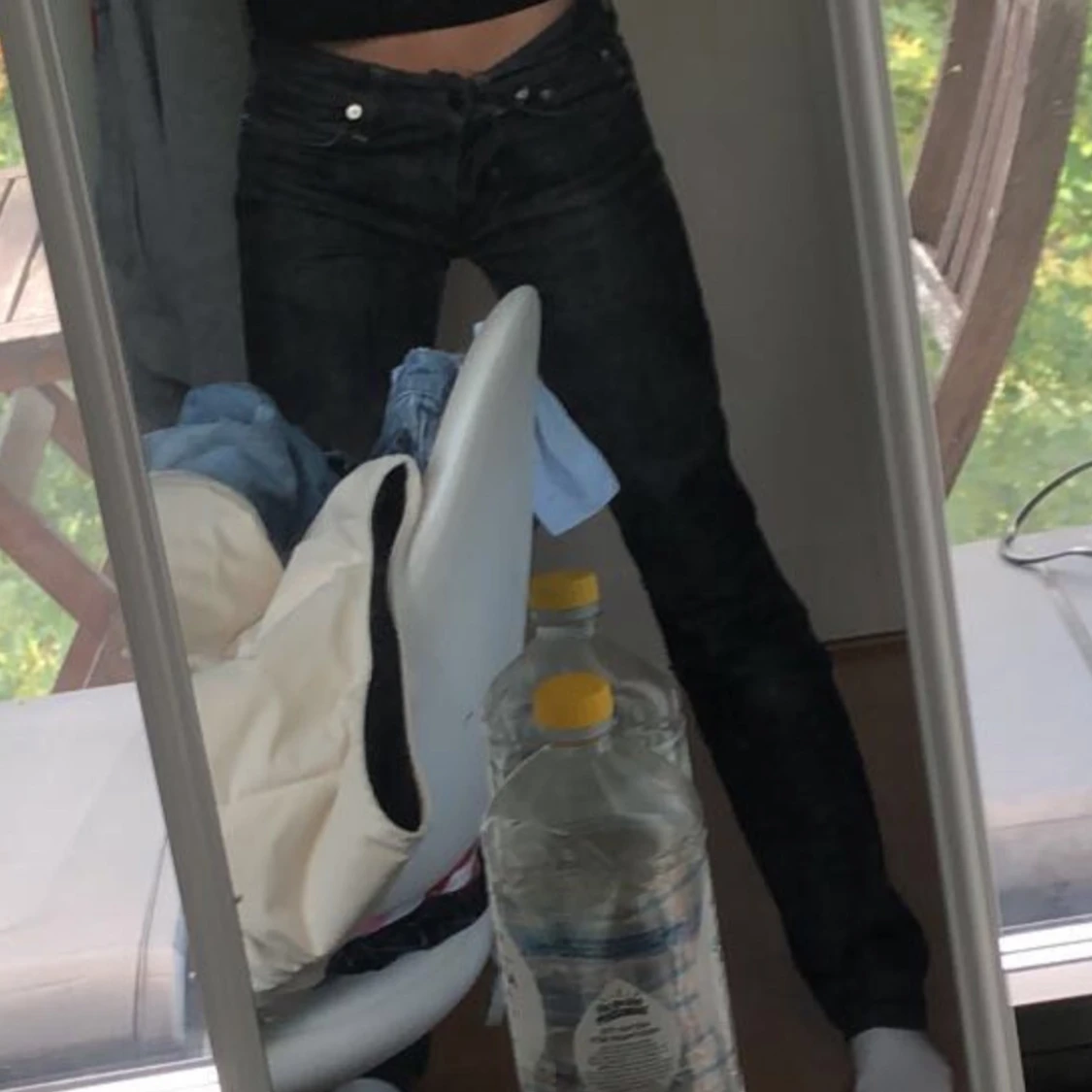 Gråa lågmidjade jeans från Filippa K W30 L34 - 3