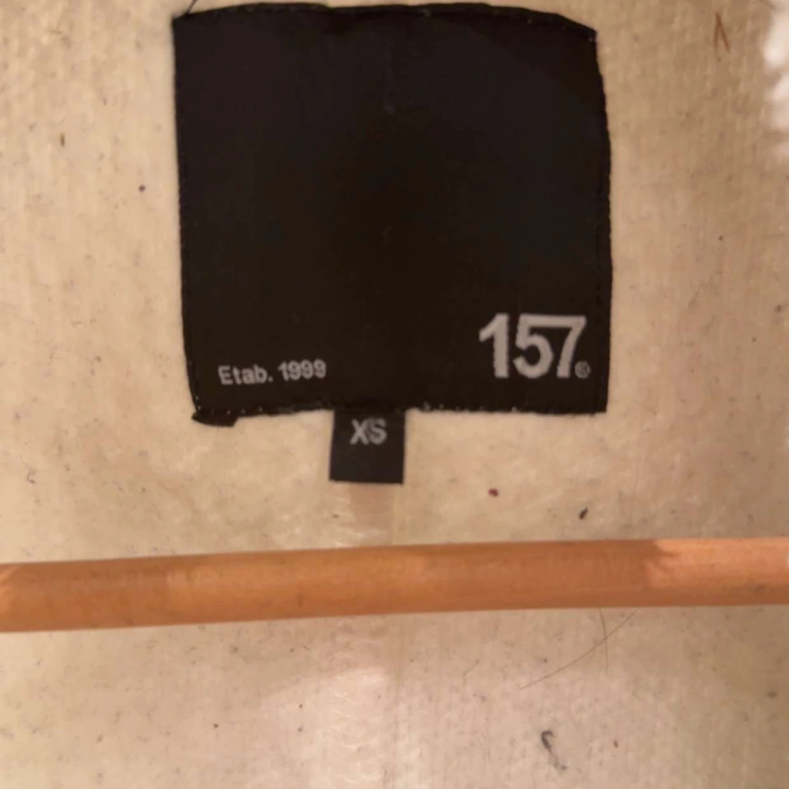 Vit teddyjacka från 157, storlek XS - 2