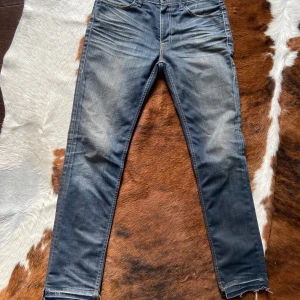 Levis 519 vintage  - Säljer ett par schyssta Levis 519 i riktigt fet tvätt. Hör av er om ni har några funderingar 