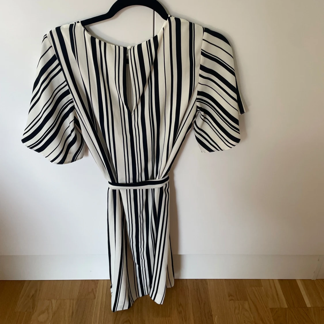 Randig klänning från H&M - 1