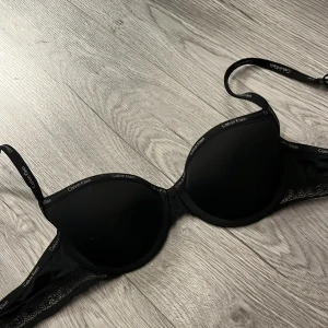 calvin klein bh - jättefin men tyvärr för liten för mig!😫💖