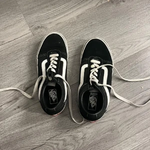 vans skor - fin skick!