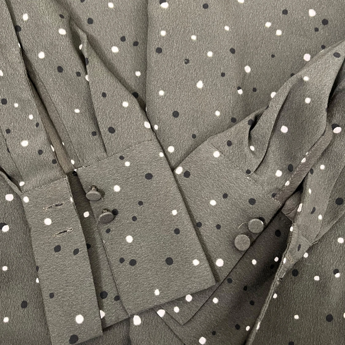 Elegant grön blus  - 3