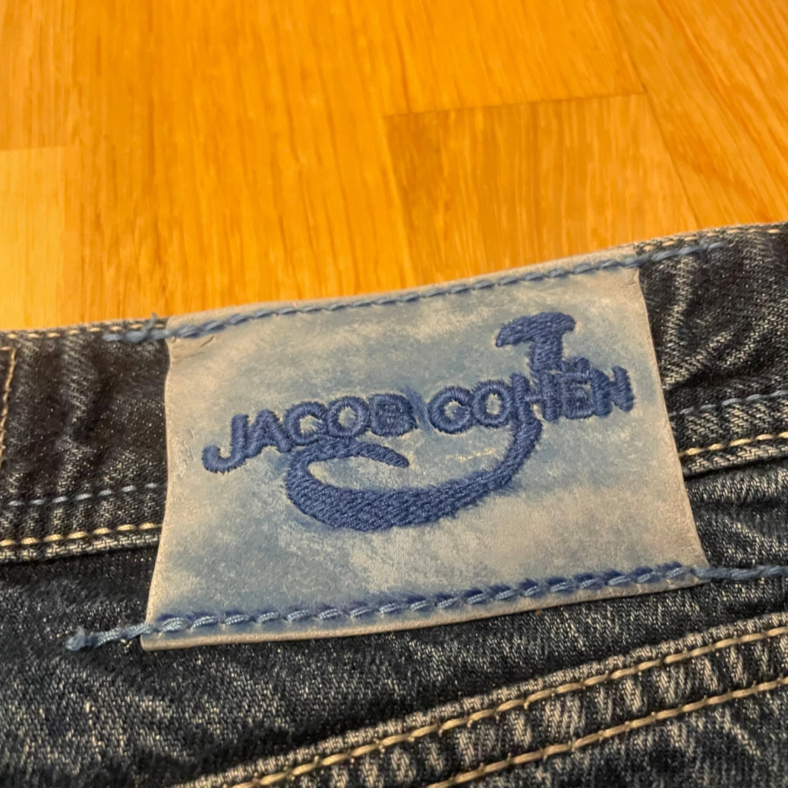 Blå jeans från Jacob Cohen - 2