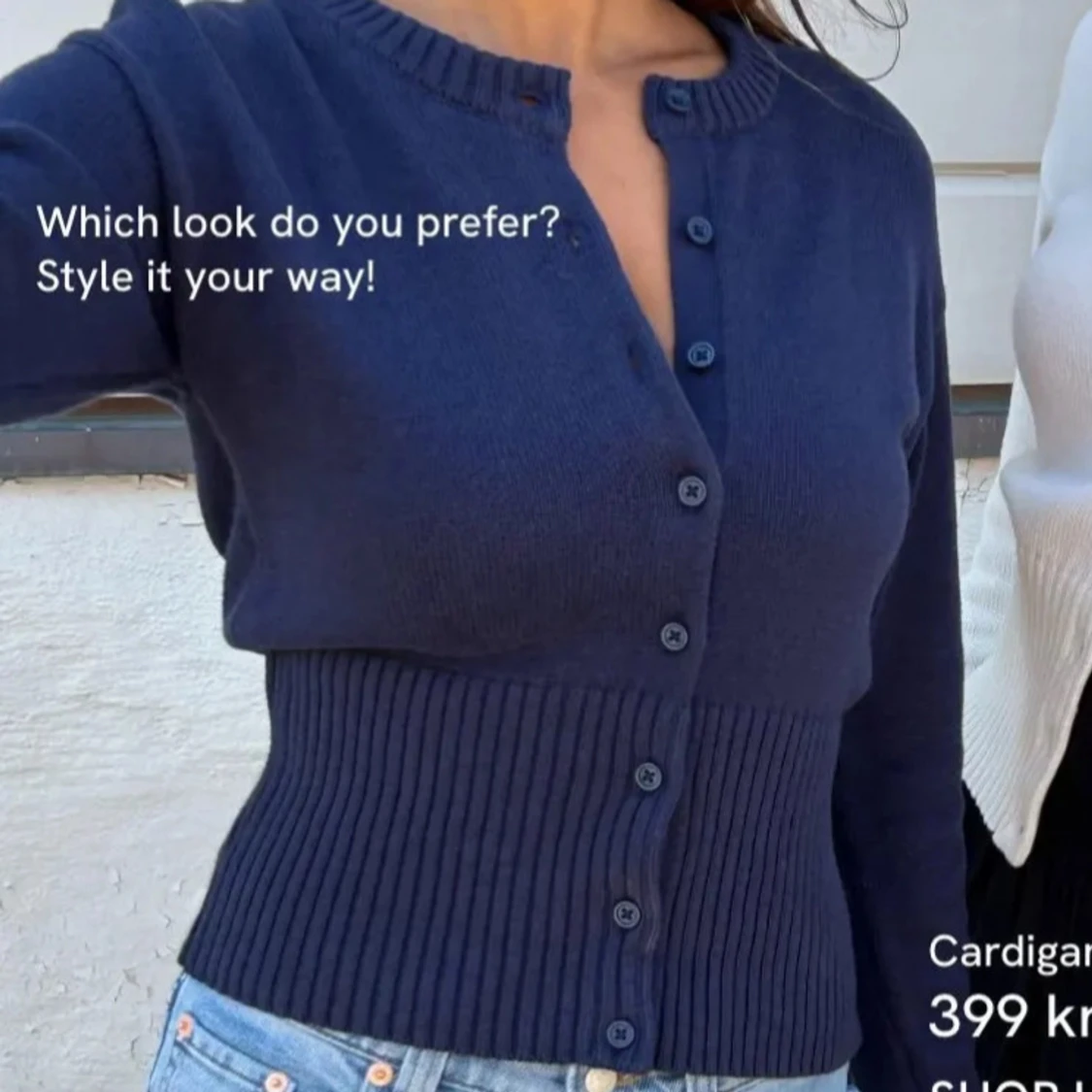 Mörkblå kofta med knappar