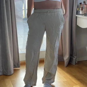 Linnebyxor - Kommer ej till användning, storlek 152