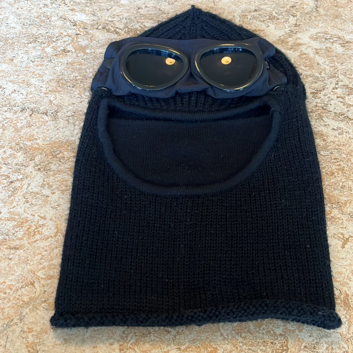 Svart stickad balaclava från C.P. Company - 1