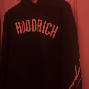 Hoodrichdress - 500kr för hela dressen