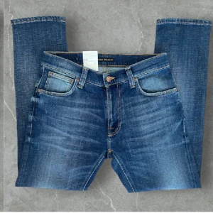 HELT NYA nudie jeans - Nudie jeans, perfekt till sommaren! 