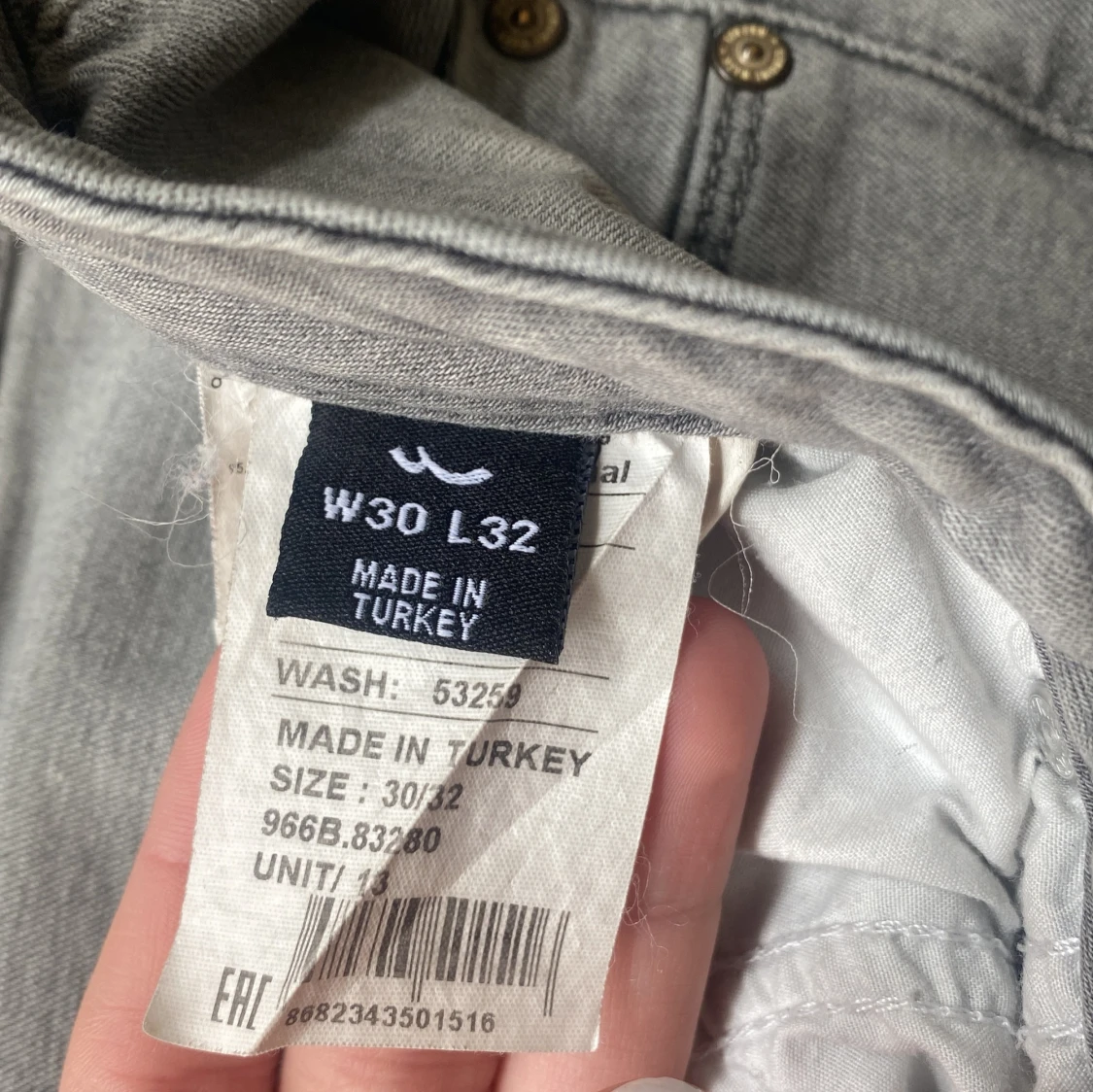 Ljusgrå jeansbyxor från LTB - 4