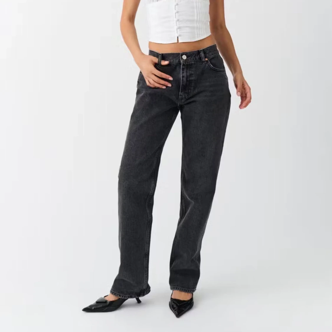 Gina Low Straight Jeans