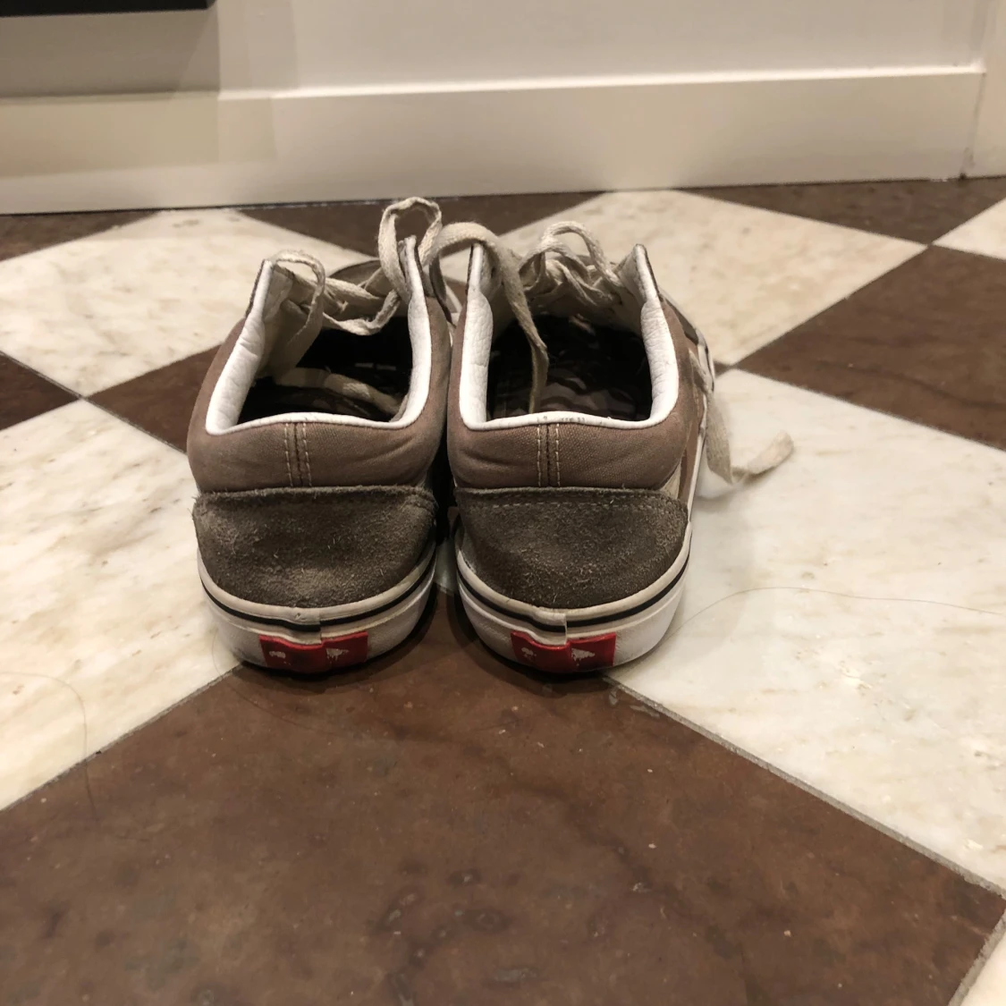 Gråa Vans Old Skool sneakers - 2