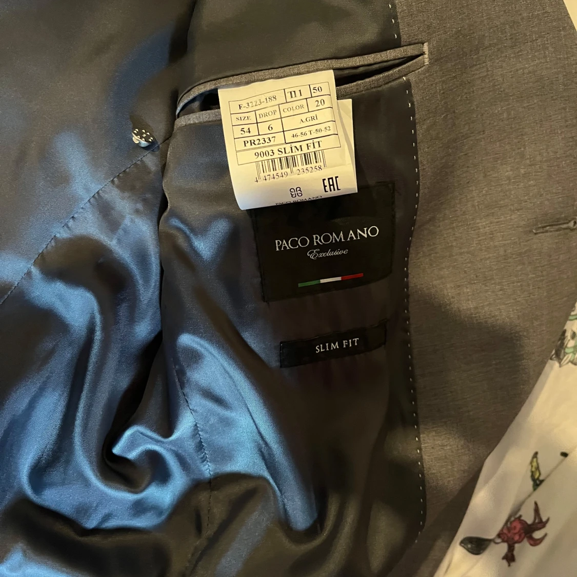 kostym från Paco Romano med väst - 1