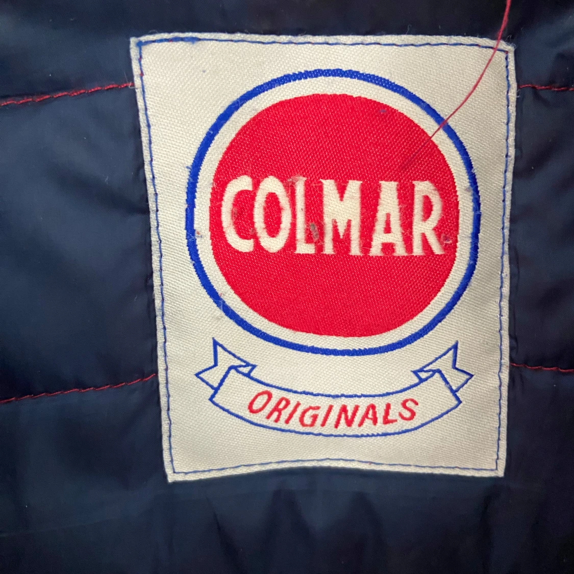 Röd pufferjacka från Colmar - 4