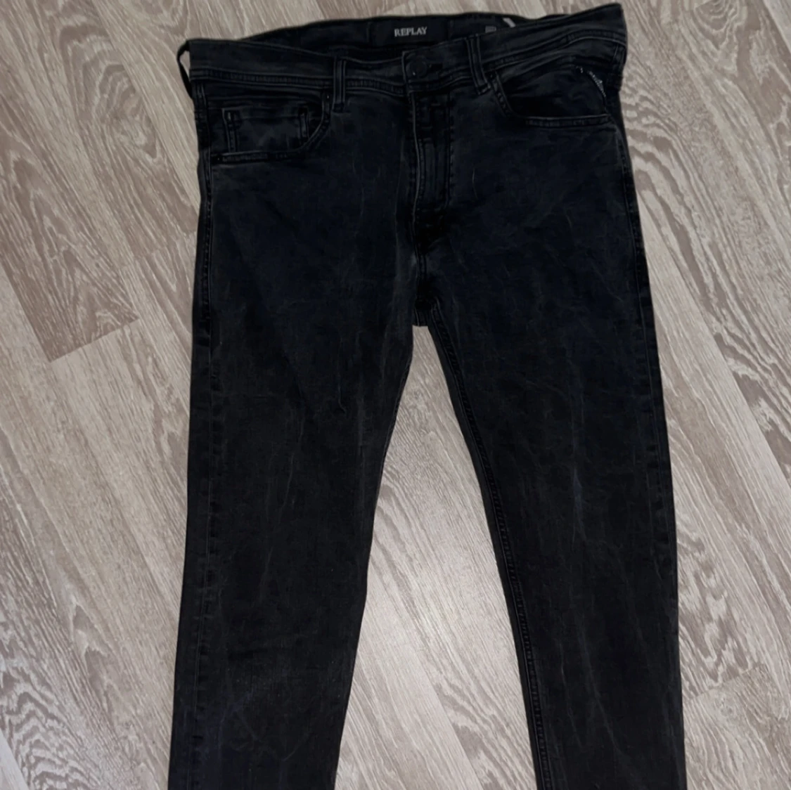 Svarta Replay Jondrill jeans herr - 2