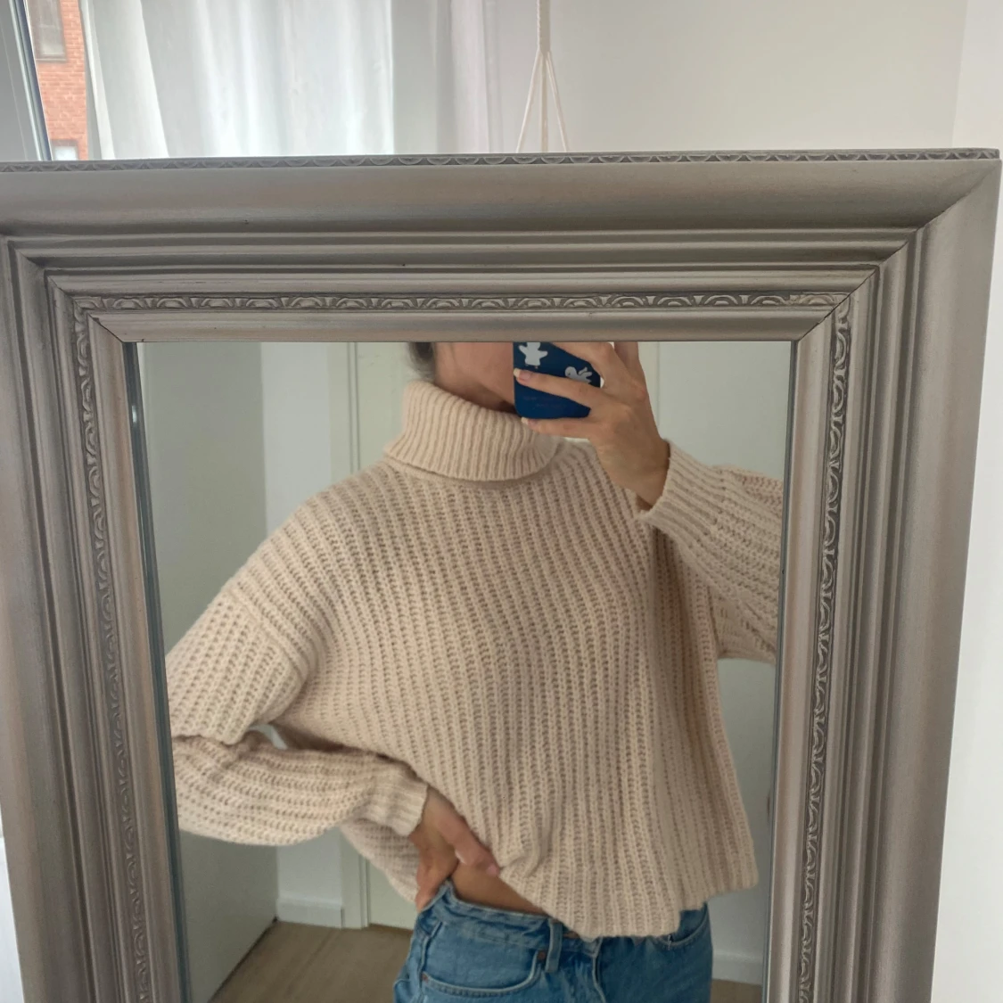 Beige stickad polotröja - 1