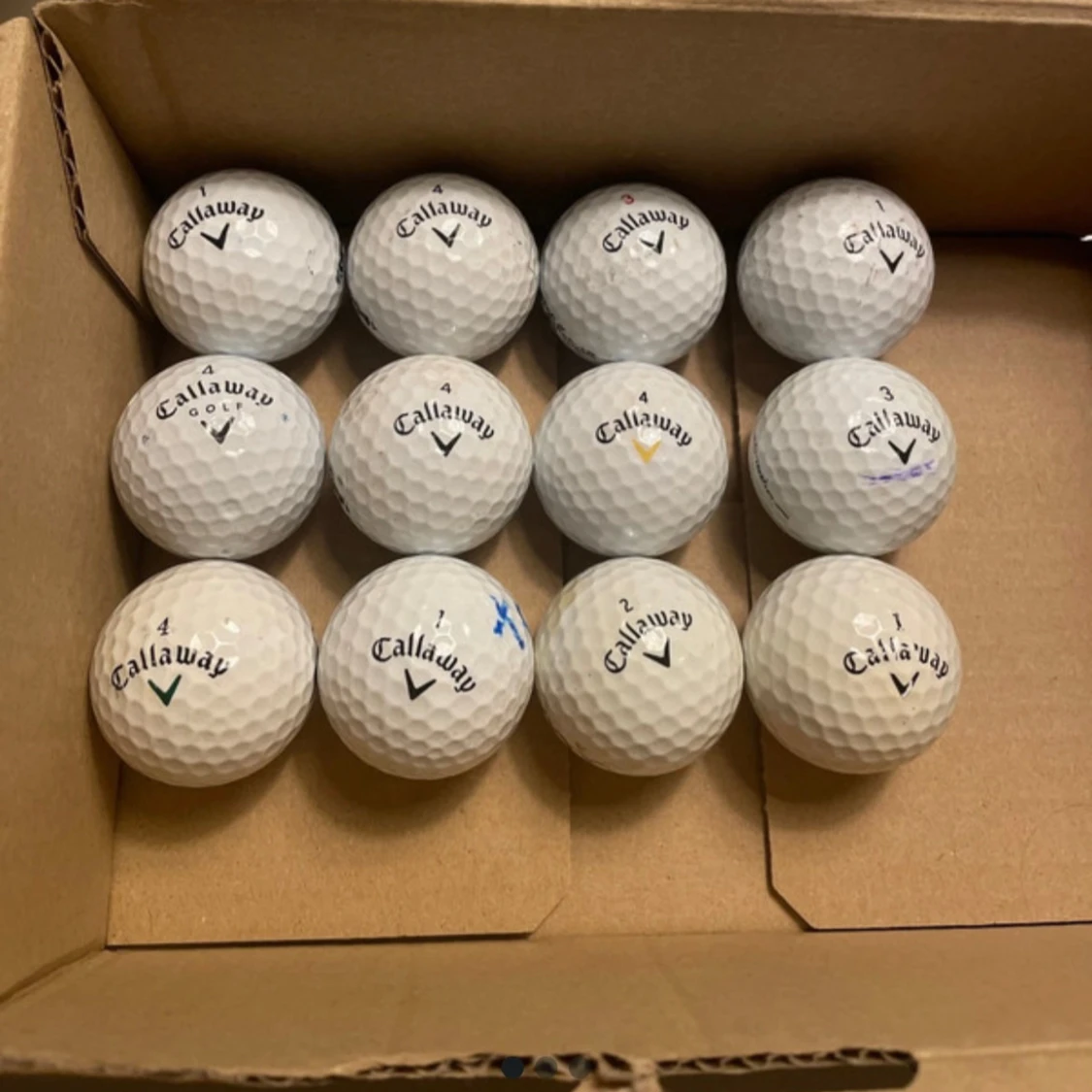 Taylormade 36st bollar + 4st mystery bollar! Callaway, taylormade, srixon A/B skick - 3