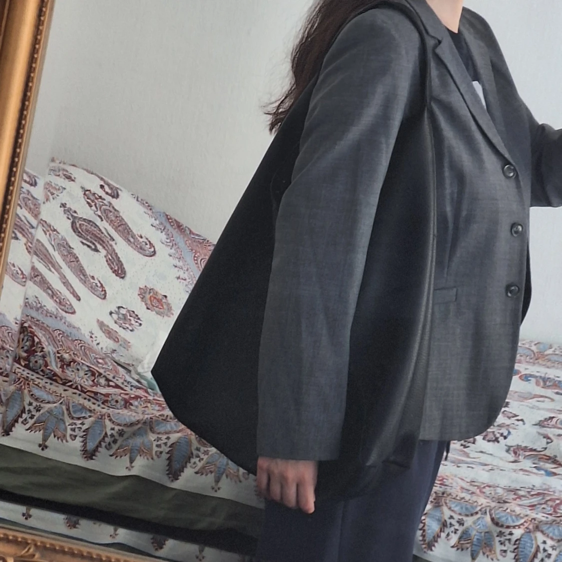 Stor svart axelväska/hoboväska - 2