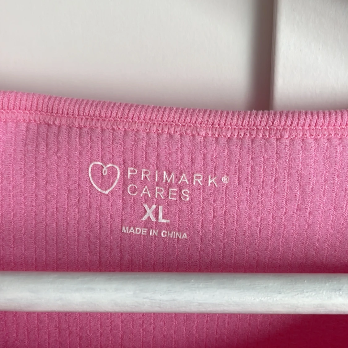 Rosa ribbad klänning från Primark - 1