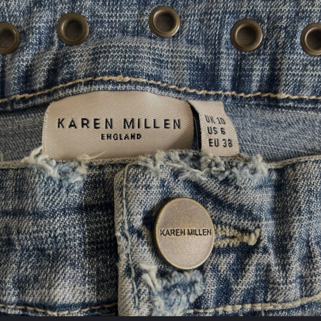 Jeanskjol med broderi från Karen Millen - 1