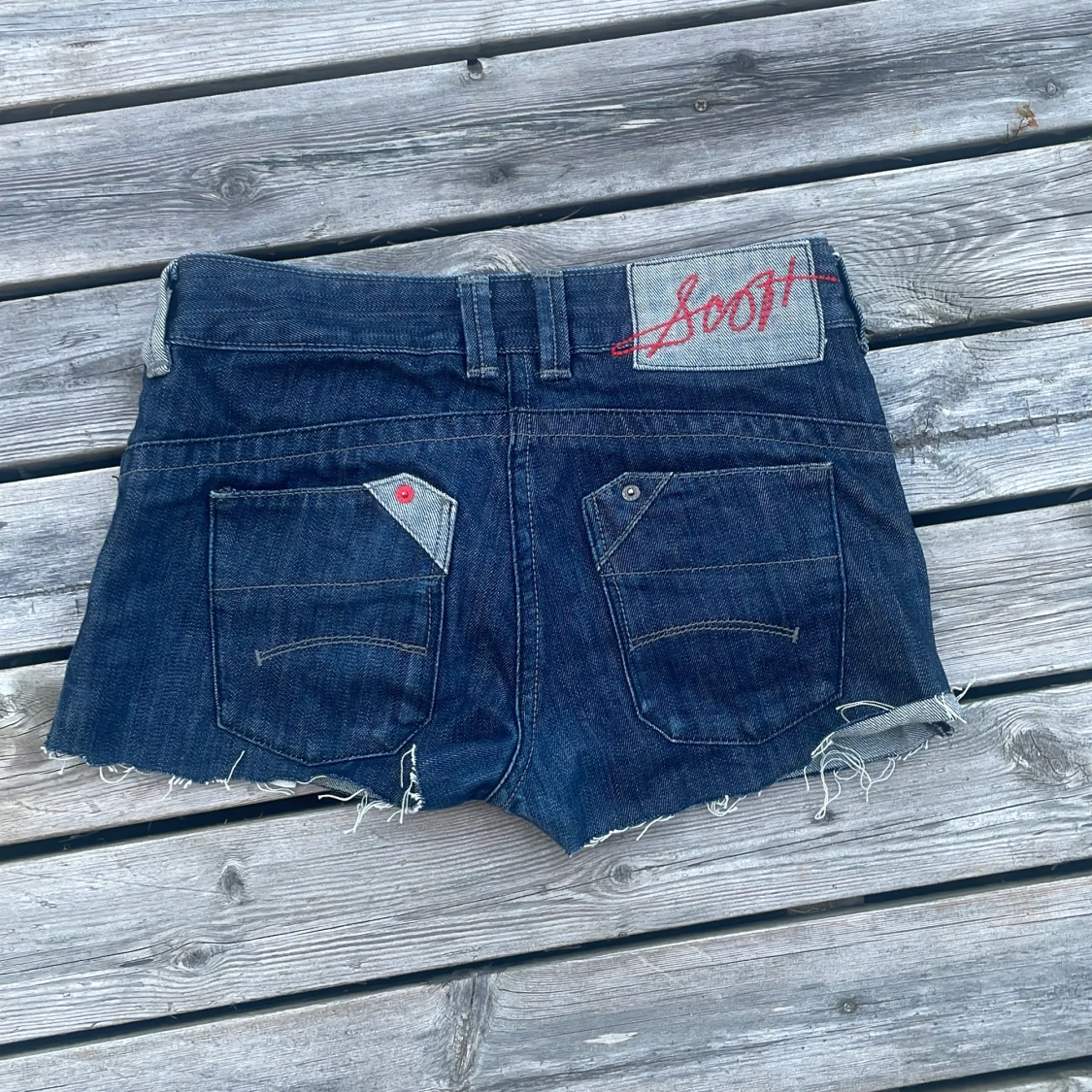 Mörkblå mini jeansshorts från Scott