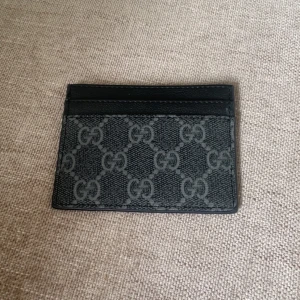 GG PLÅNBOK  - Säljer en GG plånbok 
