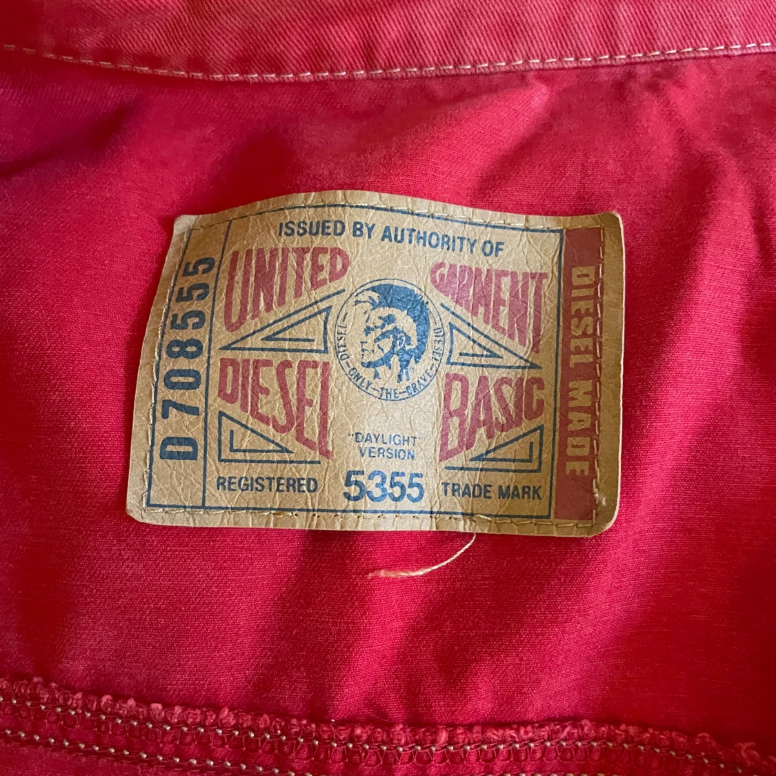 Röd jeansjacka från Diesel - 4