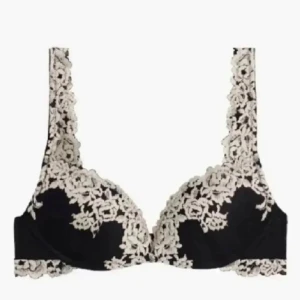 Intimissimi bh - Så fin svart intimissimi bh som tyvärr inte passar. Lappen är tyvärr bortklippt. 💓