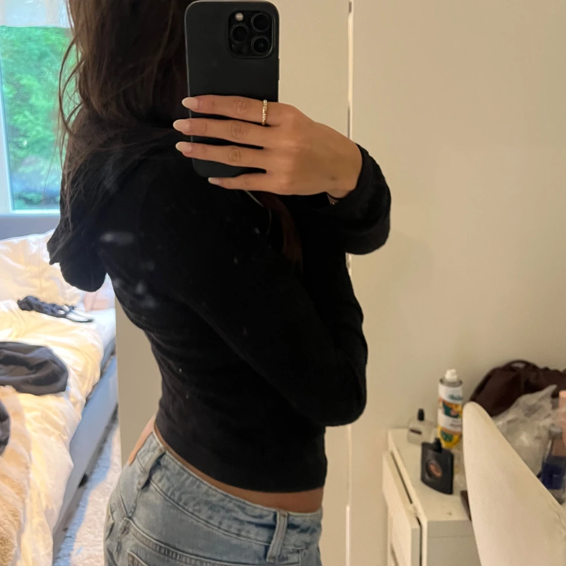 Svart croppad stickad overshirt - 1