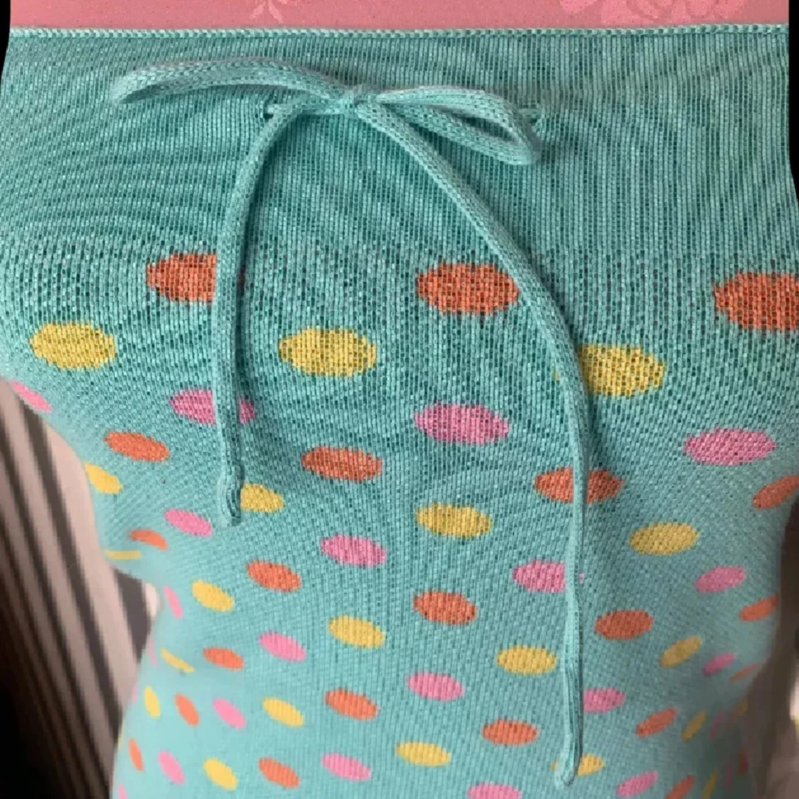 Turkos prickig stickad tubtopp - 2