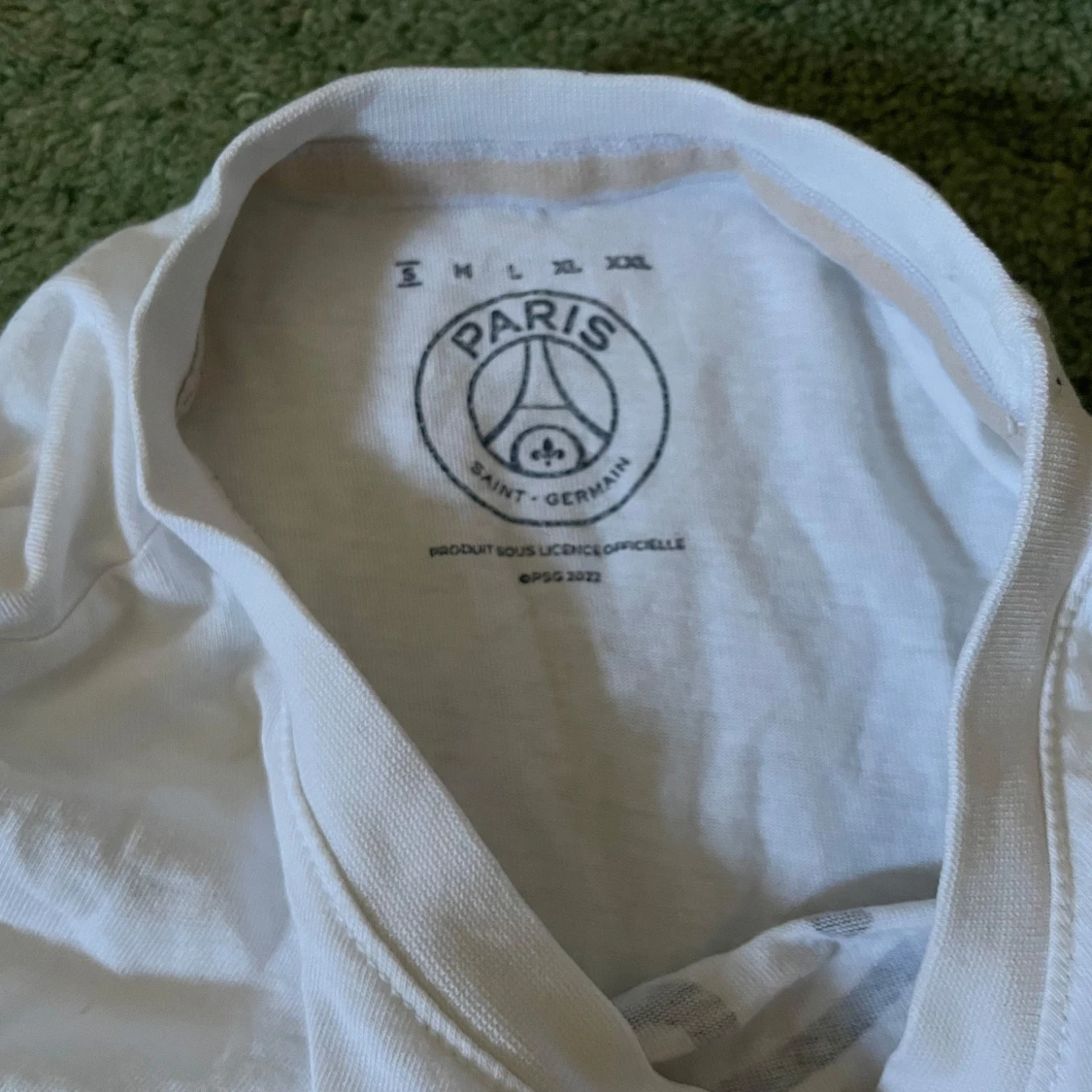 Vit PSG t-shirt med stor logga - 2