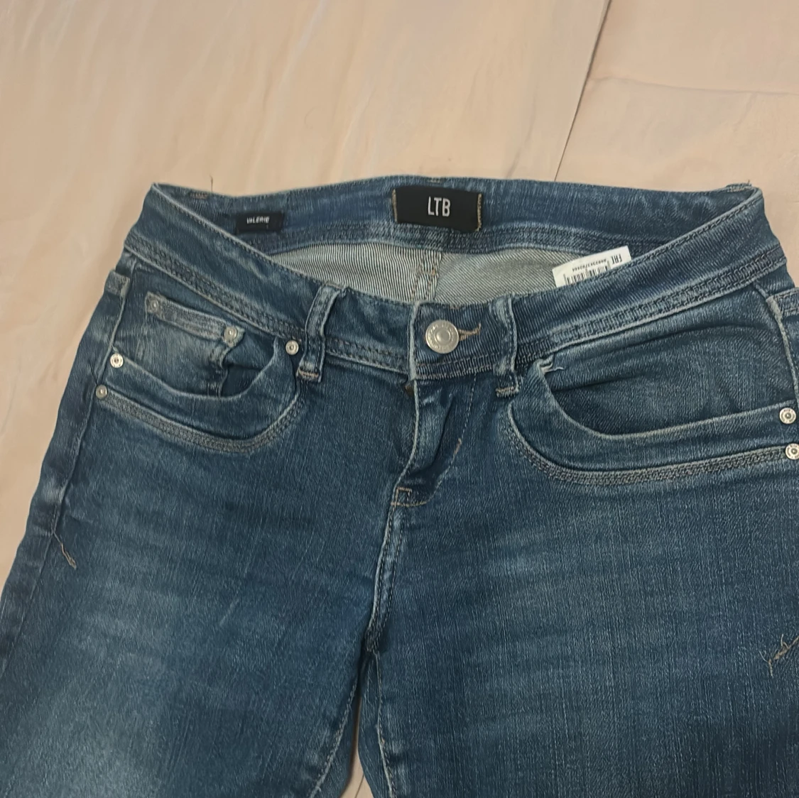 Blå bootcut jeans från LTB - 2