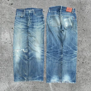 Japansk selvedge denim från Omnigod  - feta selvedge jeans från omnigod. ett mindre japanskt märke. kontakta för mer info, bilder.