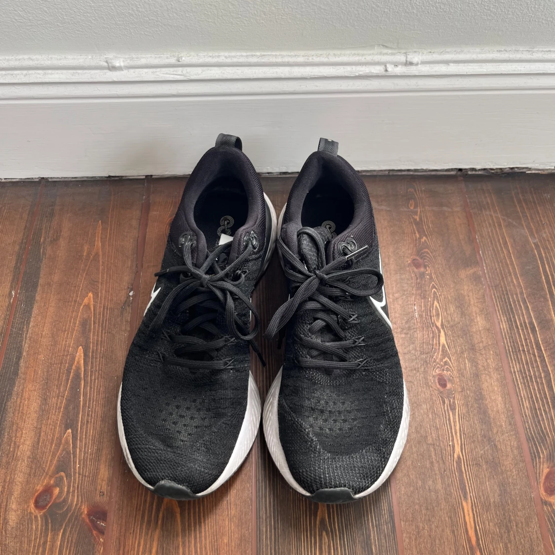 Svarta Nike React sneakers - 1